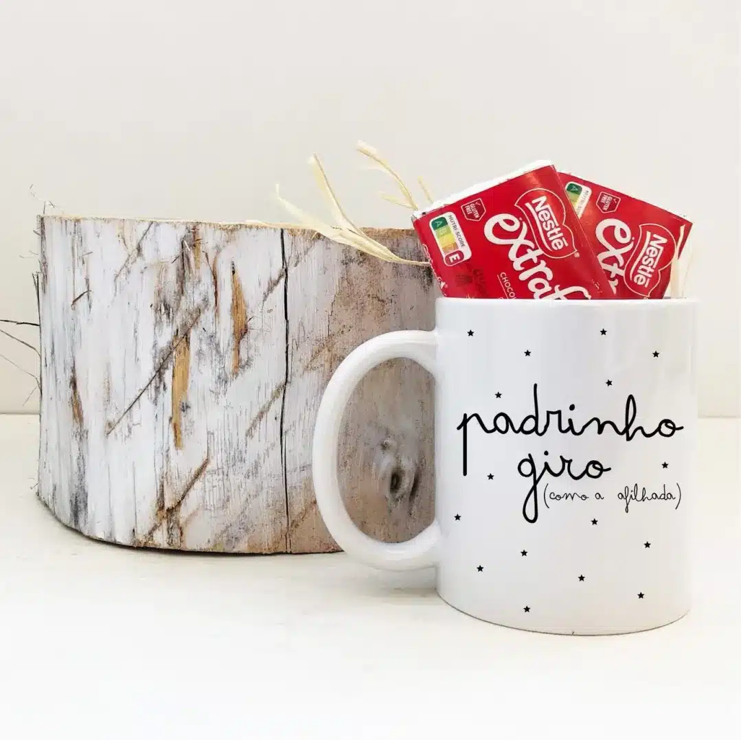 Caneca padrinho com chocolates
